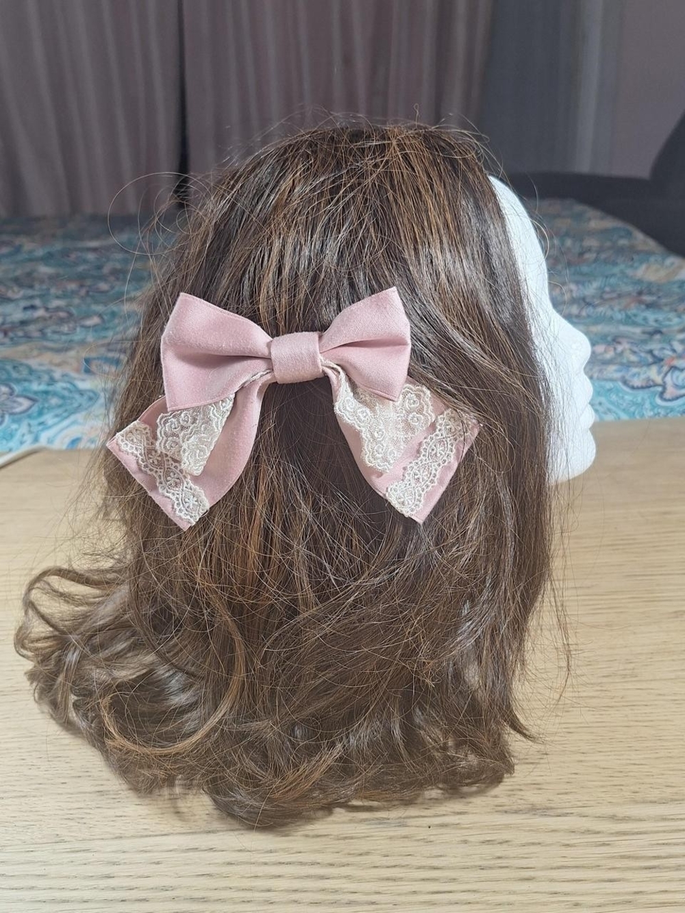 Innocent World Pink Lace Hair Bow Clip | Classic Lolita